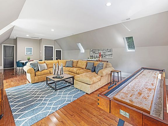 4th image of 105 Strawpocket Ln #Id1248958p