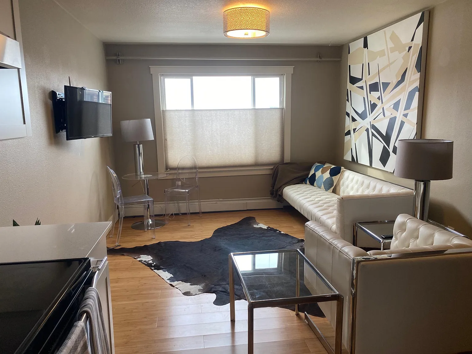 100 E Fireweed Ln — Photo 4