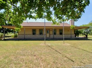 12575 Miles Rd, Atascosa, TX 78002