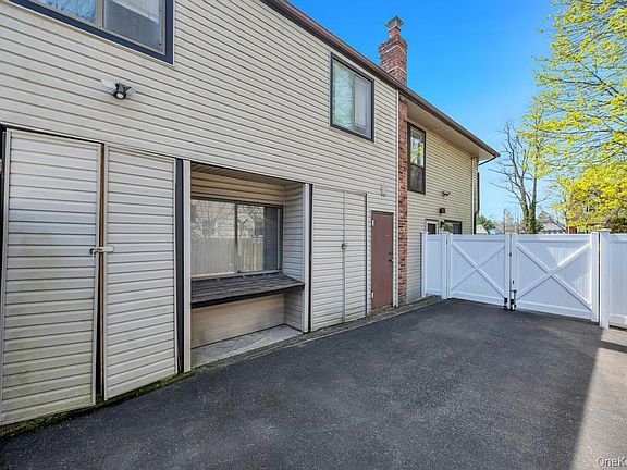 5th image of 41 Oakley Avenue