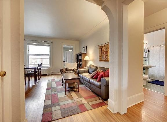 4th image of 2606 Humboldt Ave S APT 11