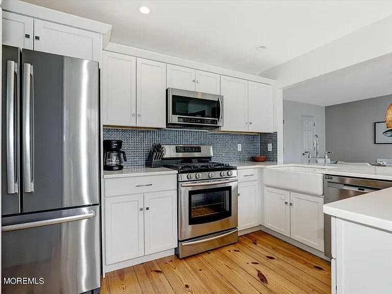 108 Glimmer Glass Cir — Photo 7