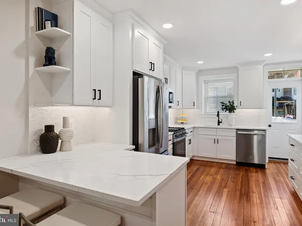 621 S Belnord Ave, Baltimore, MD 21224