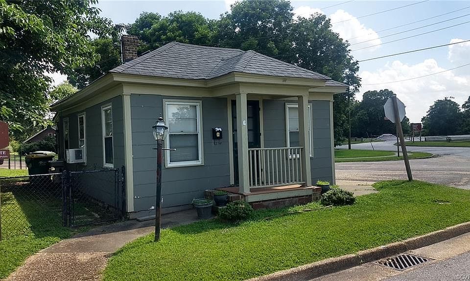 1st image of 1000 Pecan Ave
