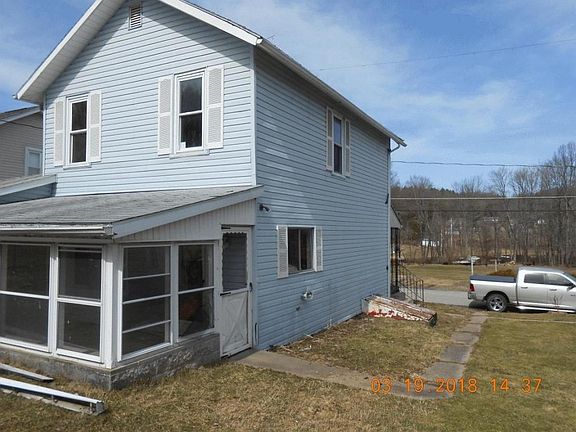 5th image of 1441 Worth St