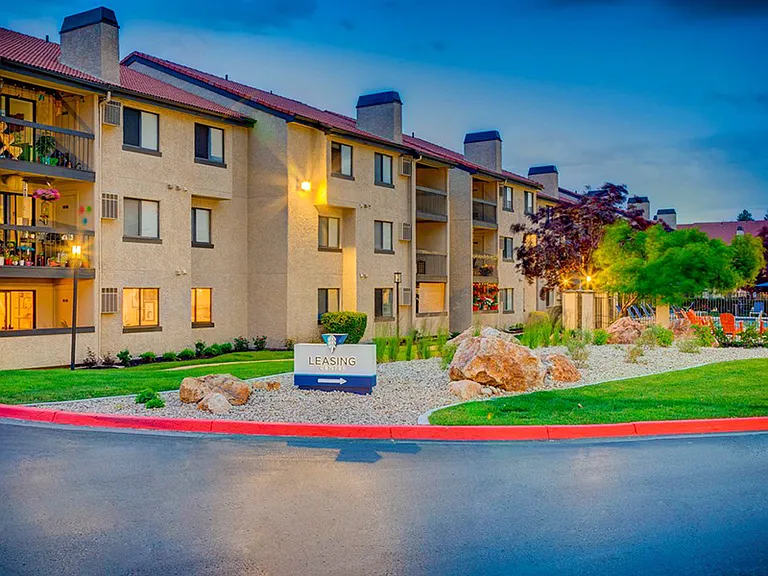 Santa Fe at Cottonwood — Photo 45