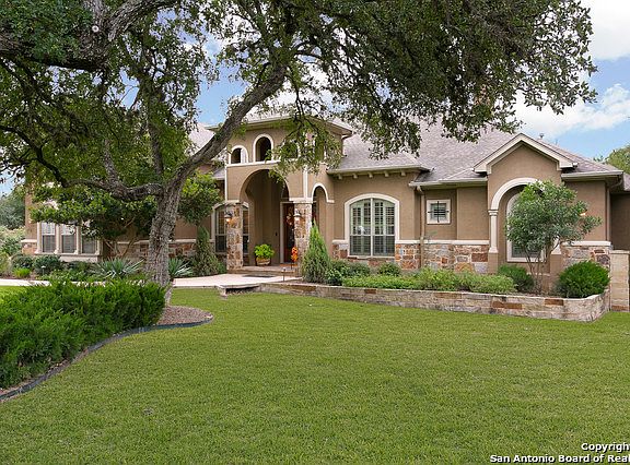 4th image of 9202 Cipriani Way