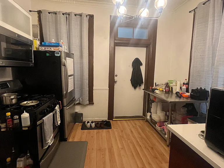 1619 S Loomis St #2 — Photo 8