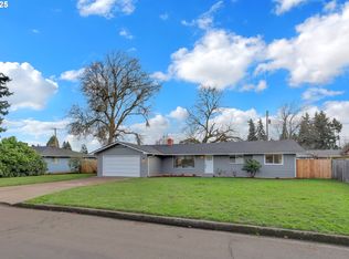 124 E Anchor Ave, Eugene, OR 97404