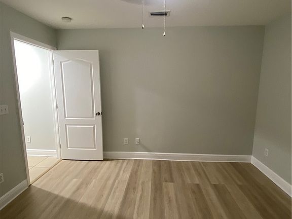 4th image of 5100 Hanna Ave N