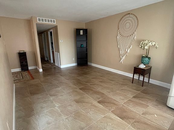 2nd image of 9366 Hoff St Floor 1