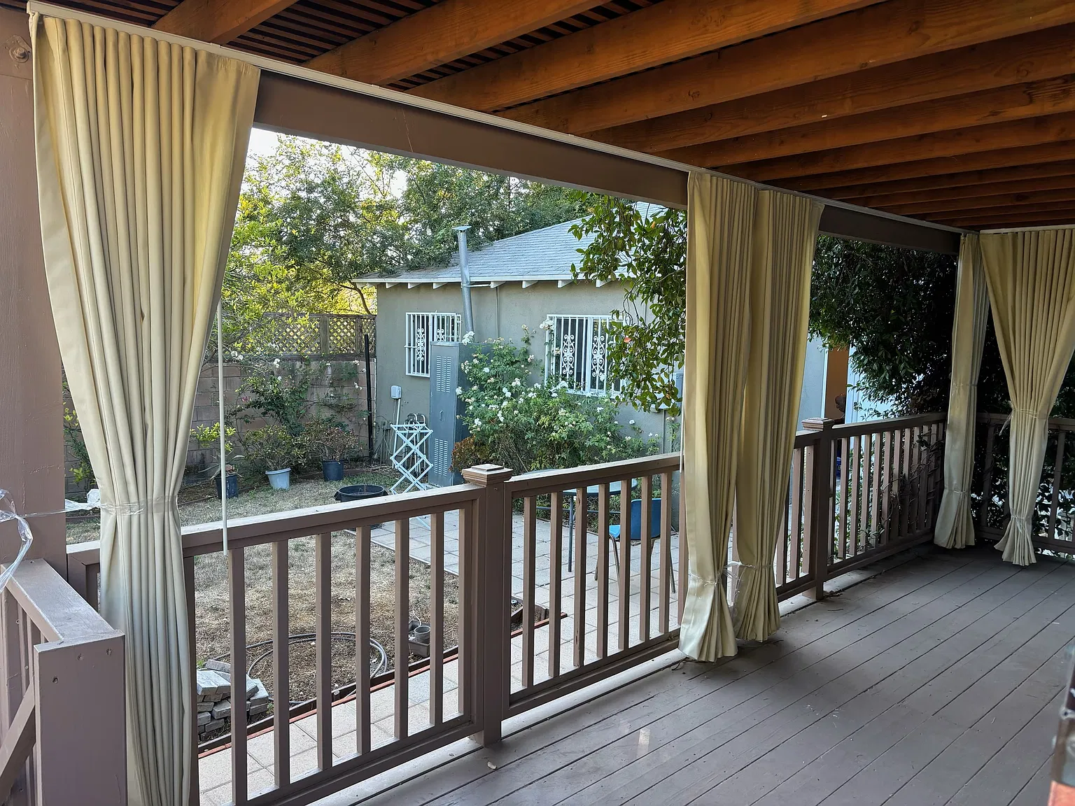 2 bed, 1850 sqft, $5,895 — Photo 2