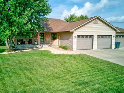 3521 Pebble Hills Dr, Fergus Falls, MN, 56537