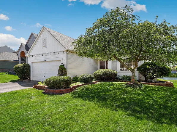 1704 Charlotte Cir, Naperville, IL 60564