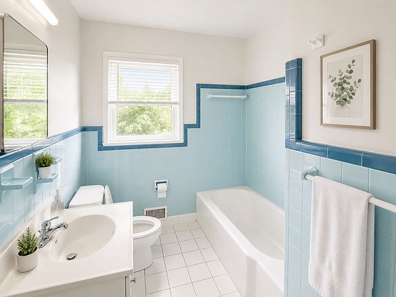 4th image of 1373 Markan Dr NE #B
