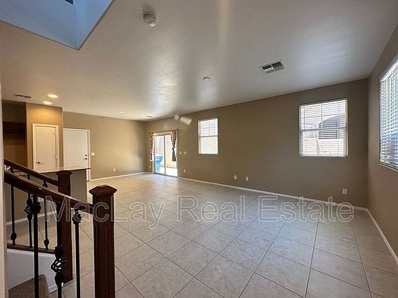 5th image of 2538 N 73rd Dr