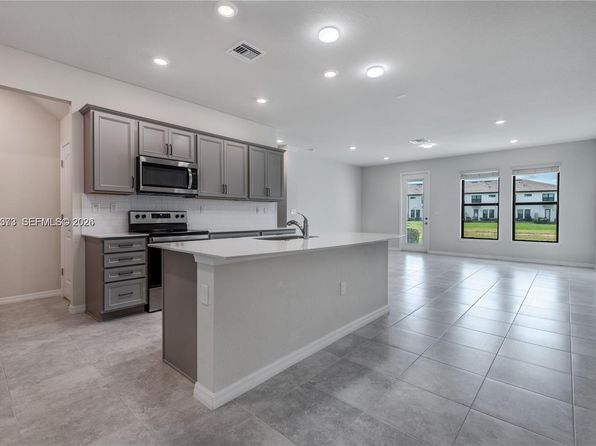 2126 Appleton Cir #2126