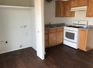 206 S C St APT A, Porterville, CA 93257