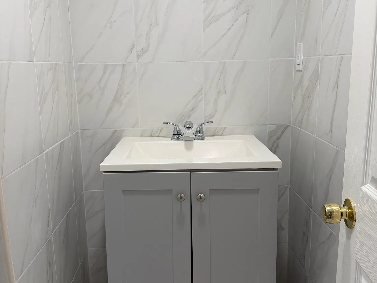 1 bed, 850 sqft, $1,700 — Photo 4