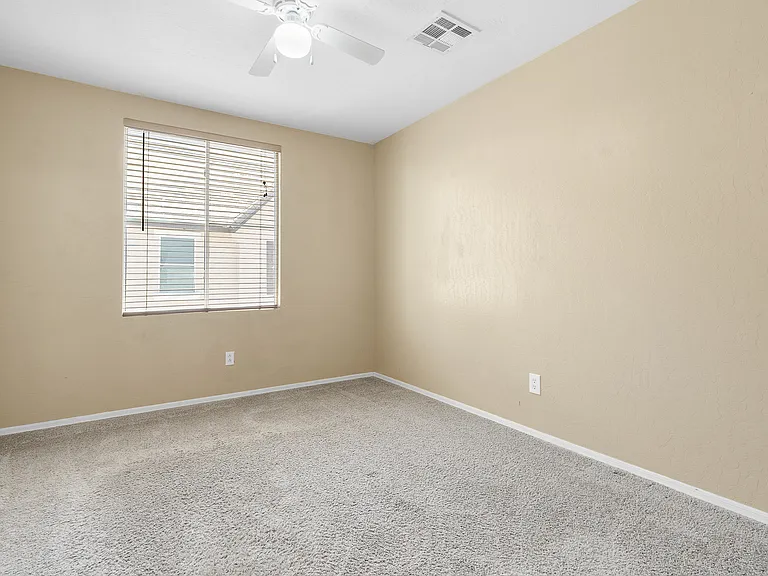 751 N Port Dr — Photo 22