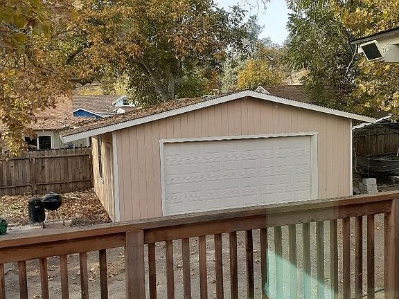 4th image of 13530 W Lower Lakeshore Drive