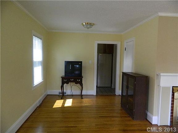 3rd image of 1254 Mitchell Ave