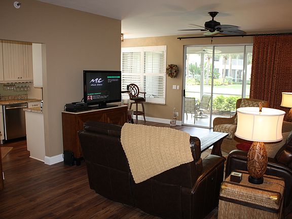 5th image of 24778 Lakemont Cove Ln APT 101