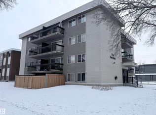 11303 103rd Ave NW #102, Edmonton, AB