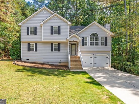 121 Greatwood Dr, White, GA 30184
