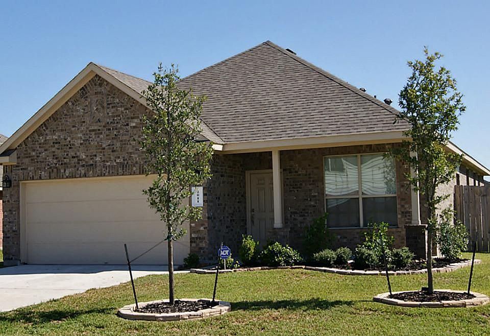 1st image of 2011 Orchard Frost Dr