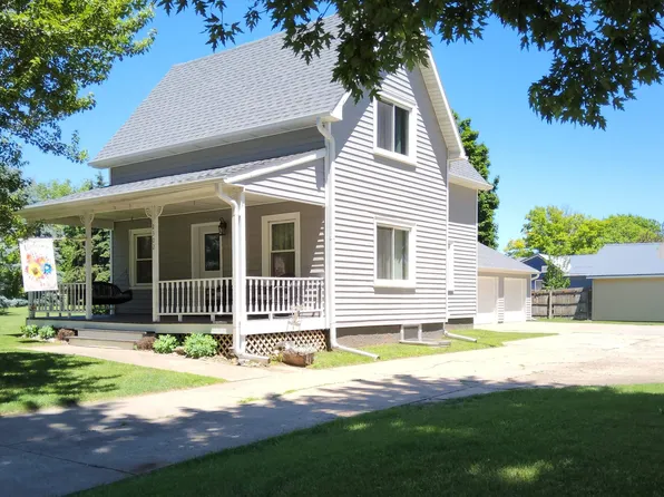 2302 7th St, Harlan, IA 51537