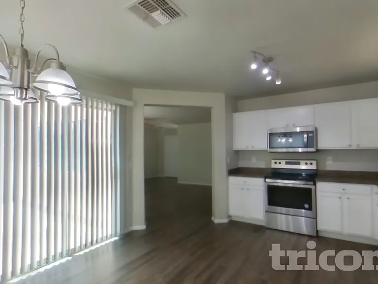 4151 E Aragonite Ln — Photo 4
