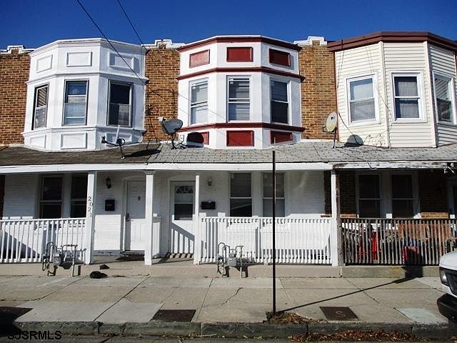 1st image of 2019 Grant Ave