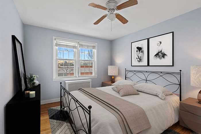 2nd image of 2475 Summer St #3R