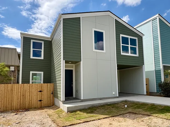 310 W Evergreen St #108, San Antonio, TX 78212