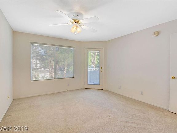 5th image of 3038 Casey Dr Unit 201