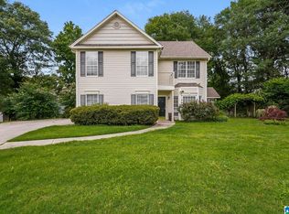136 Greenfield Cir, Alabaster, AL 35007
