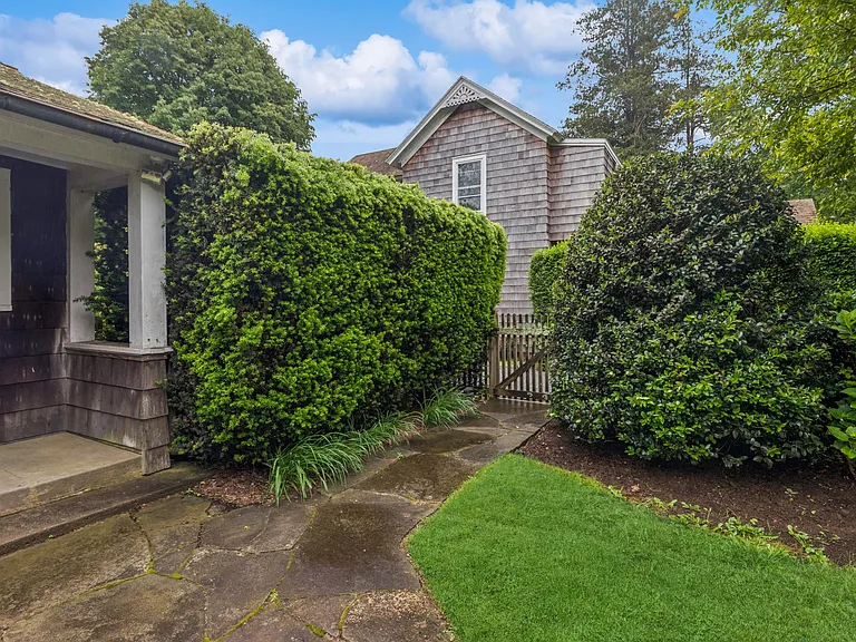 21 Cooper Ln — Photo 6