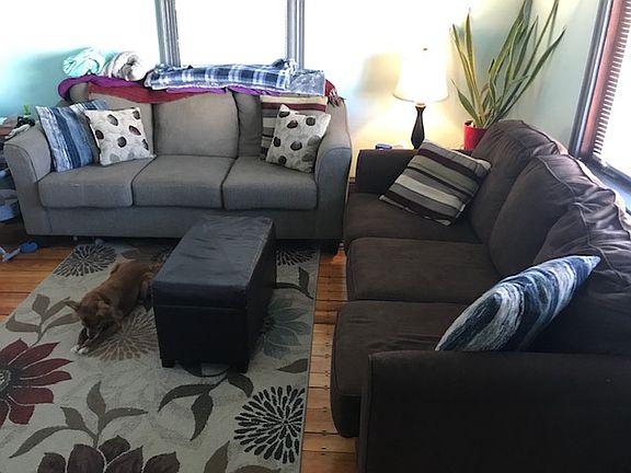 4th image of 28 Clayton Ave