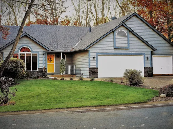 21873 Iden Avenue Ct N, Forest Lake, MN 55025