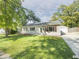 103 Calumet Rd, Marquette Heights, IL 61554