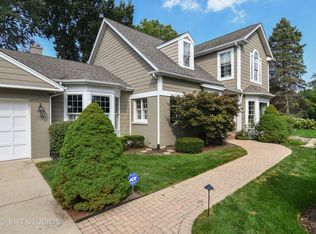 840 Polo Ln, Glenview, IL 60025