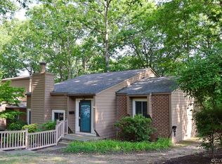 1717 Foxcreek Cir, Henrico, VA 23238