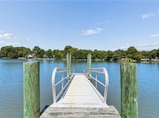 557 Westport St, Norfolk, VA 23505