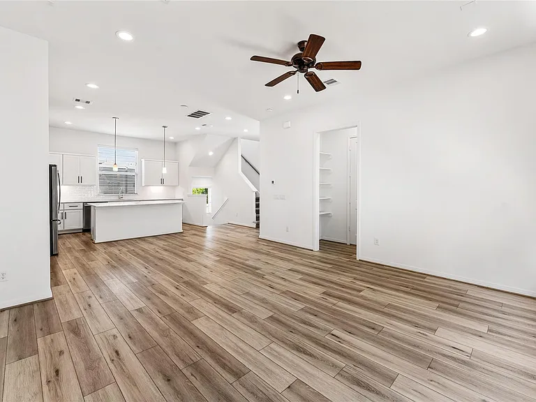 1526 Ojeman Rd #A — Photo 12