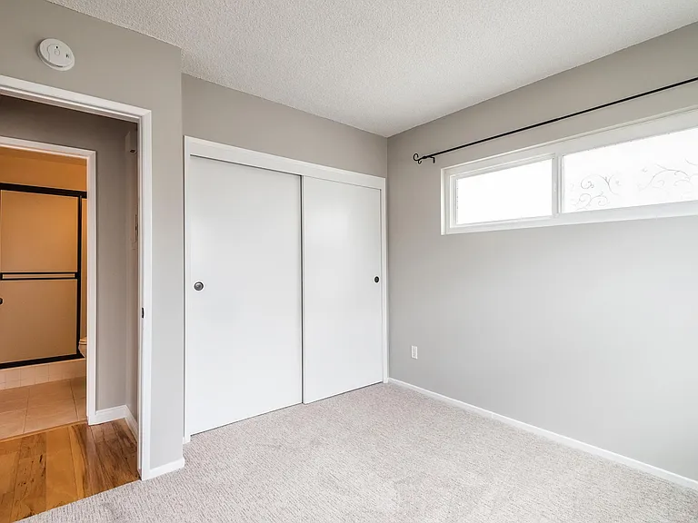 415 19th Pl — Photo 24