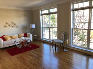 8075 Sebon Dr, Vienna, VA 22180