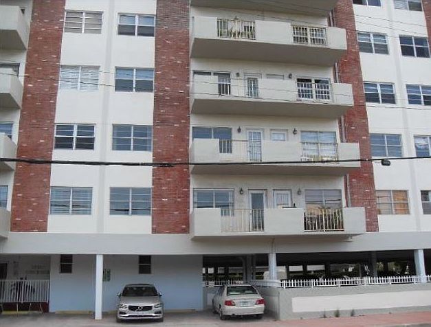1st image of 1130 11th St APT 3G