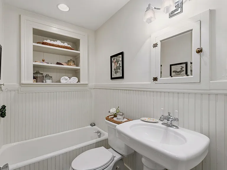 309 Randall St — Photo 25