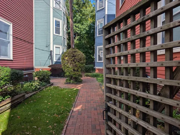 16 1/2 Magnolia Ave Unit 2, Cambridge, MA 02138